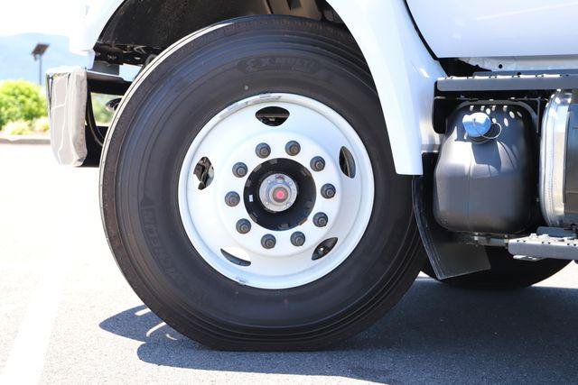 New 2027 Ford F650 2WD Regular Cab Super Duty image 2