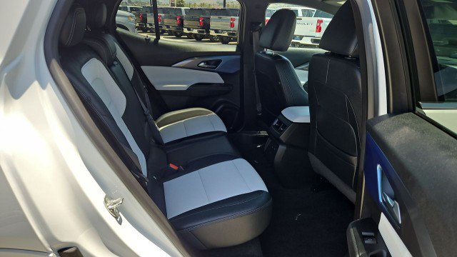Used 2024 Chevrolet Equinox EV LT FWD image 25
