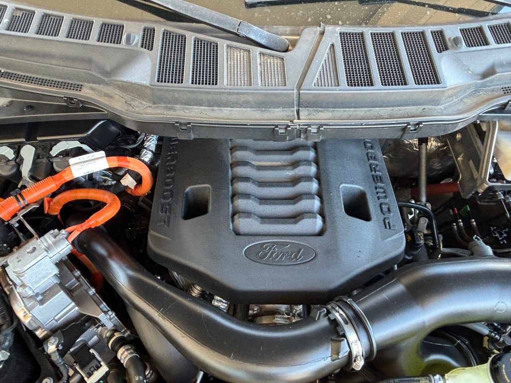 Used 2023 Ford F150 Lariat w/ Equipment Group 502A High AWD/4WD image 32