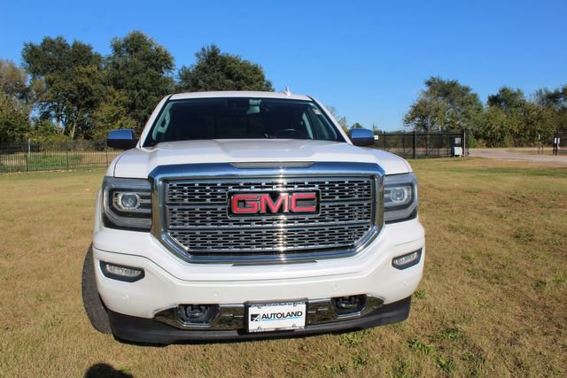 Used 2016 GMC Sierra 1500 Denali w/ Denali Ultimate Package AWD/4WD image 13