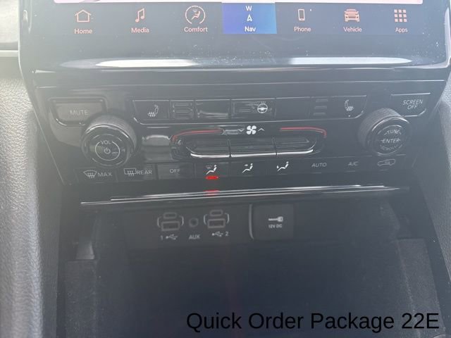 Used 2021 Jeep Grand Cherokee L Limited image 23