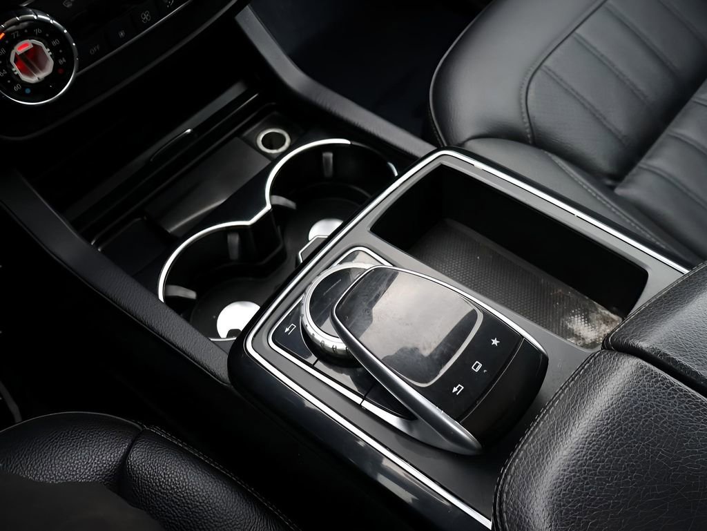 Used 2016 Mercedes-Benz GLE 300d 4MATIC image 26