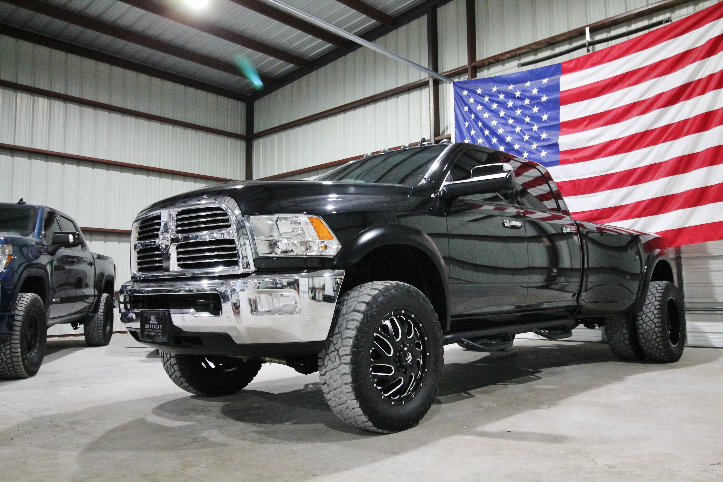 Used 2018 RAM 3500 Big Horn AWD/4WD image 3