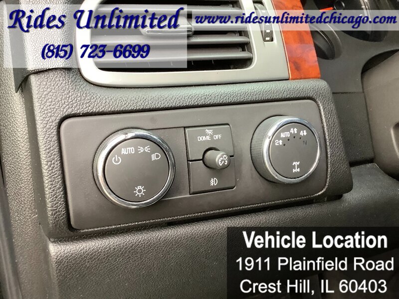 Used 2011 Chevrolet Tahoe LTZ AWD/4WD image 22