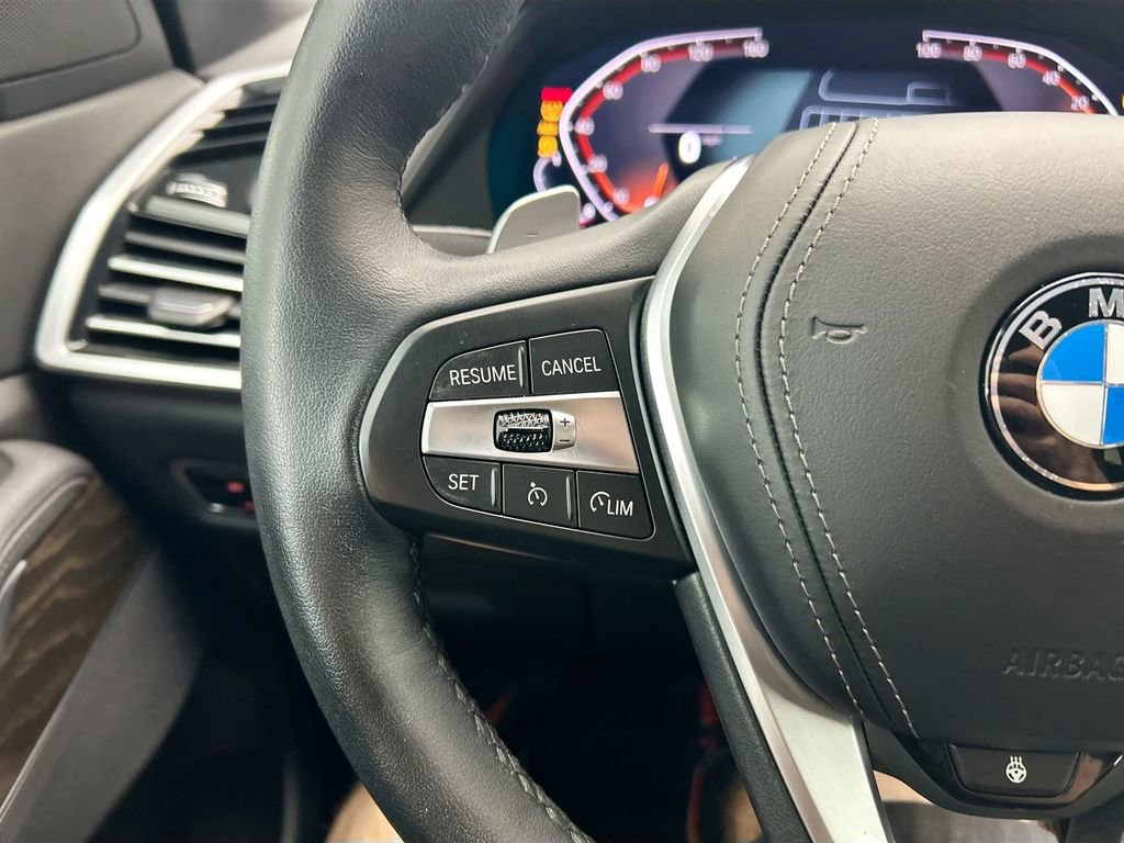 Certified 2022 BMW X5 sDrive40i w/ Climate Comfort Package image 11