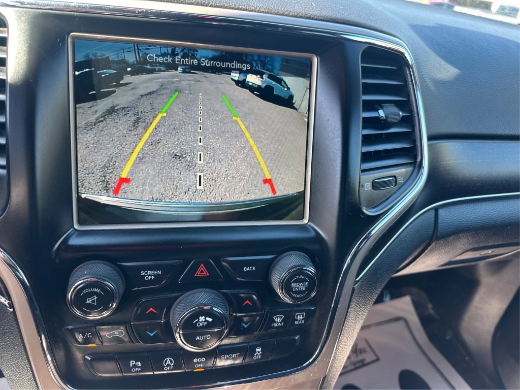 Used 2017 Jeep Grand Cherokee Limited AWD/4WD image 34