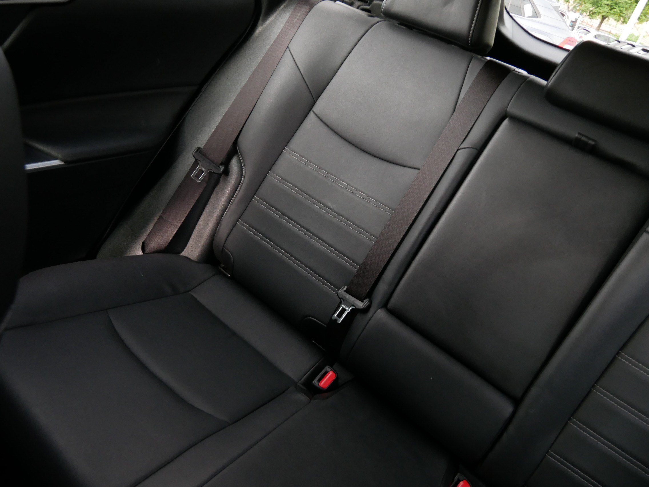 Used 2022 Toyota RAV4 XLE Premium AWD/4WD image 12