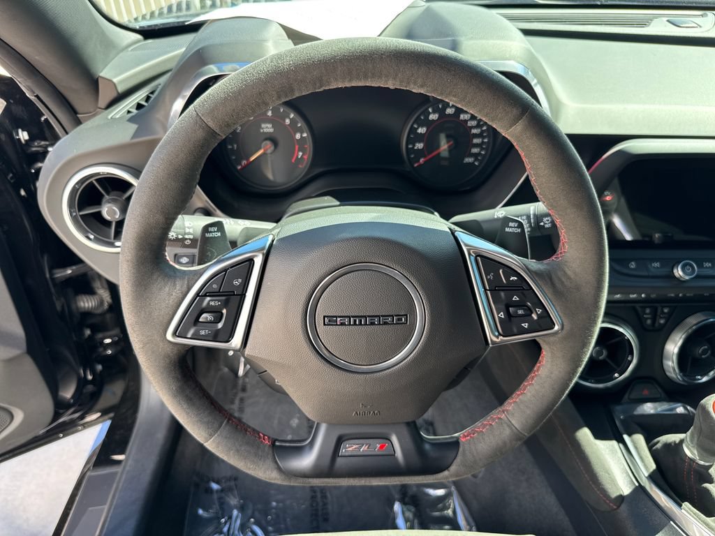 Used 2018 Chevrolet Camaro ZL1 RWD image 14