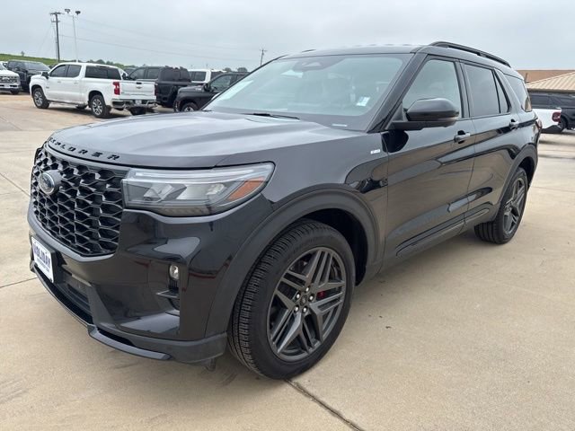 Used 2025 Ford Explorer ST-Line w/ ST-Line Street Pack AWD/4WD image 1