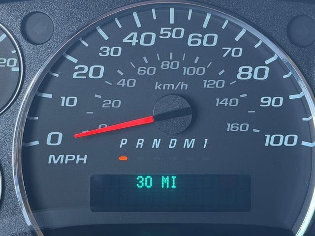 New 2025 Chevrolet Express 3500 w/ Driver Convenience Package image 20