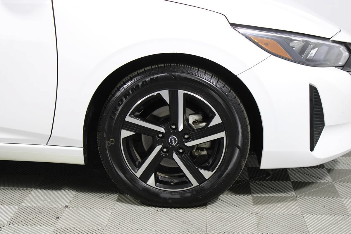 Used 2024 Nissan Sentra SV FWD image 19