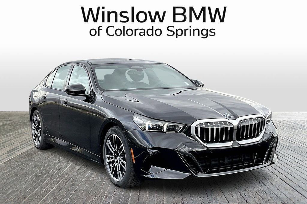 New 2026 BMW 550e xDrive AWD/4WD image 1