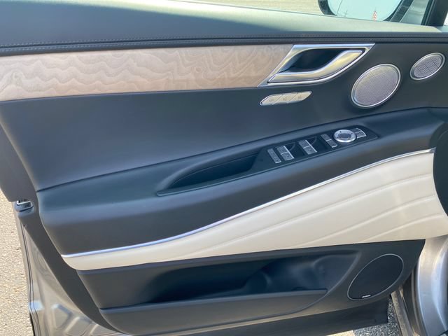 Used 2023 Genesis GV80 3.5T w/ Advanced Package AWD/4WD image 18