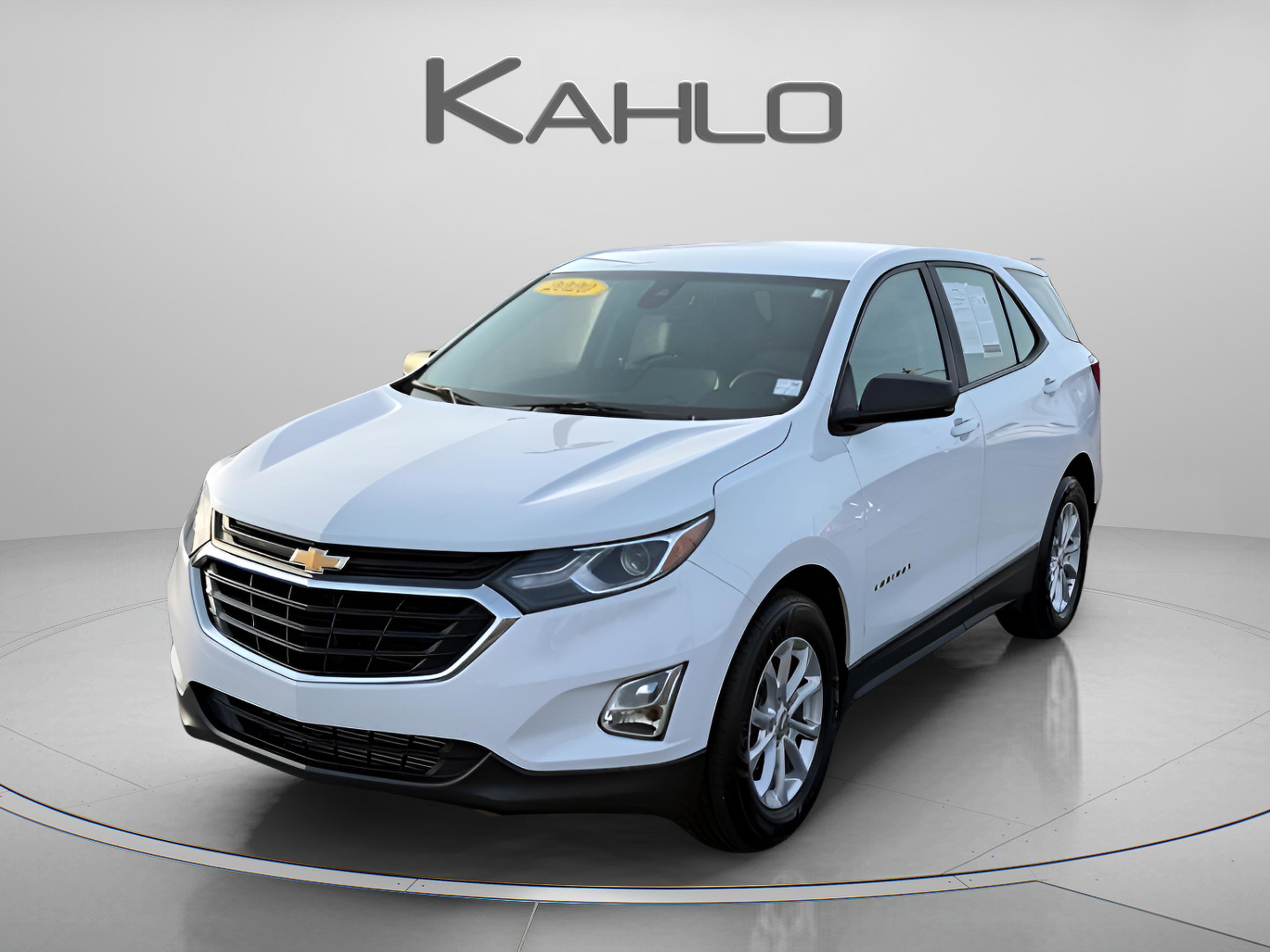 Used 2020 Chevrolet Equinox LS w/ LPO, Floor Liner Package image 1