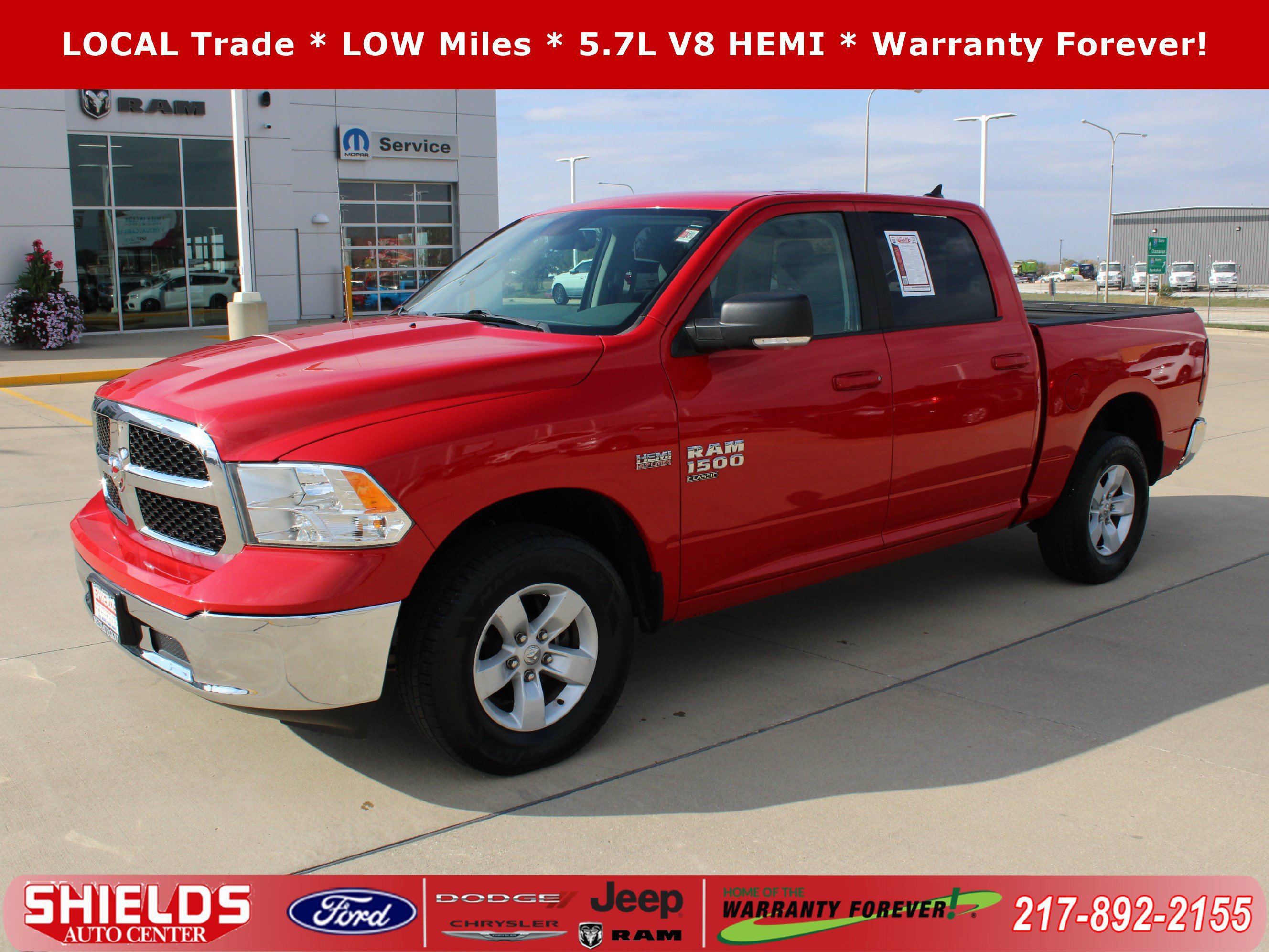 Used 2019 RAM 1500 Classic SLT w/ Luxury Group AWD/4WD image 1
