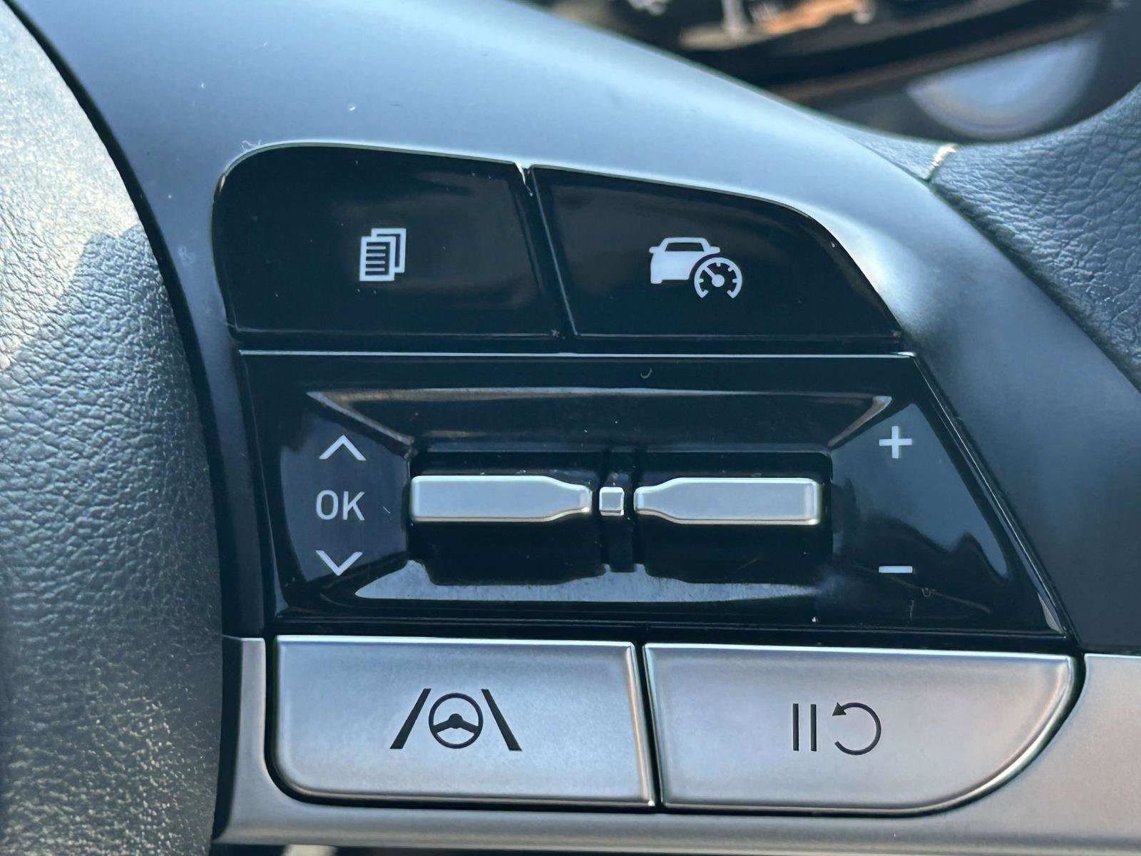 Used 2024 Hyundai Santa Cruz SEL w/ Activity Package image 22