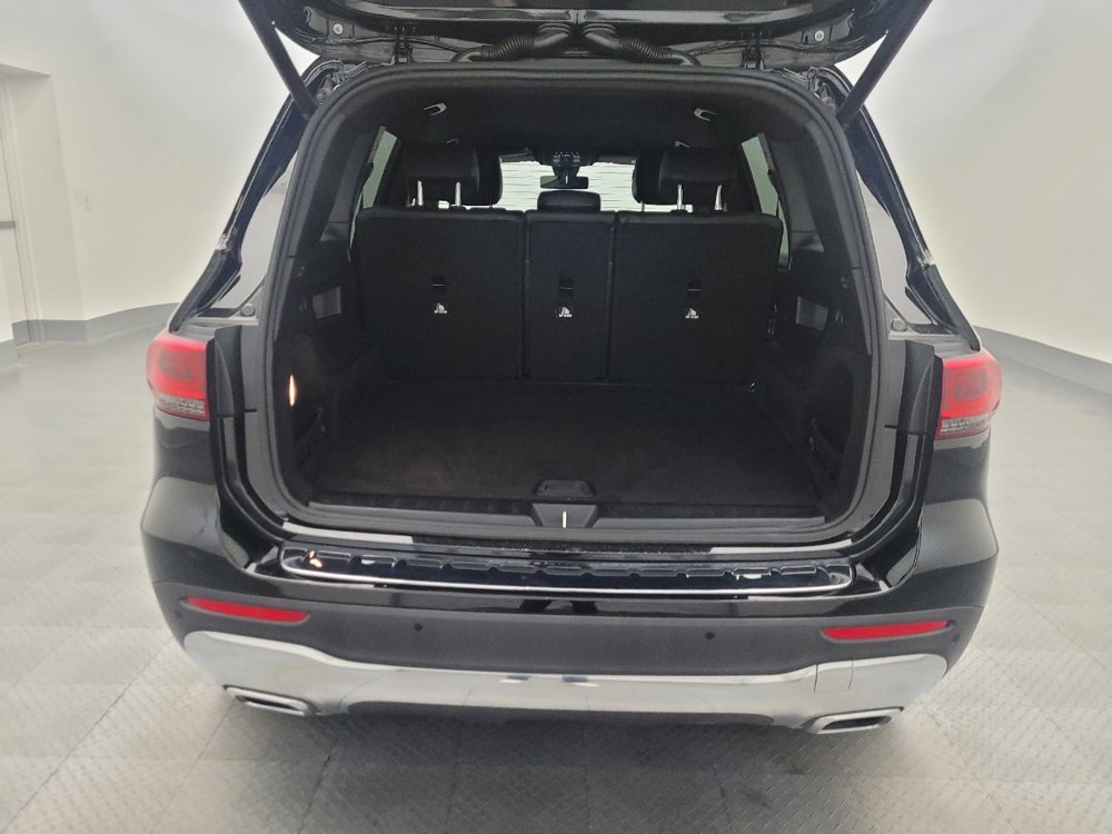 Used 2021 Mercedes-Benz GLB 250 w/ Premium Package image 29