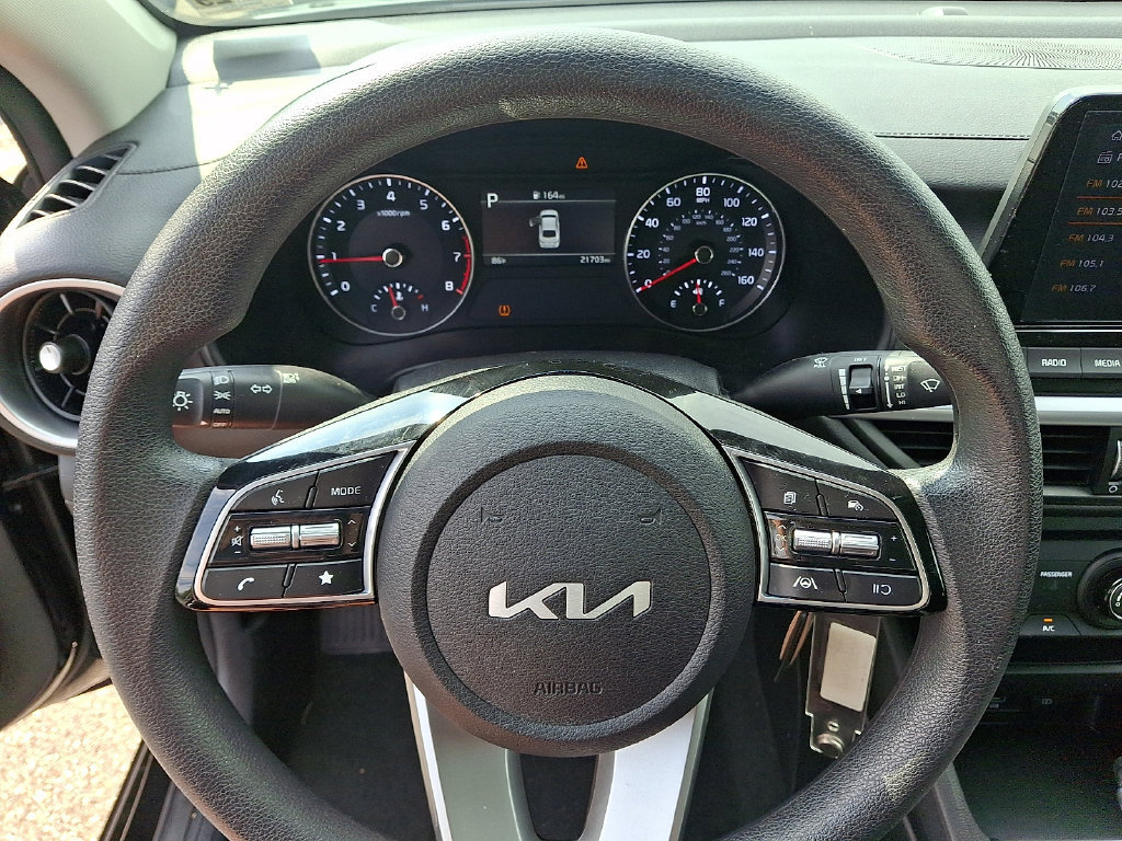 Certified 2024 Kia Forte LXS w/ LXS Technology Package FWD image 21