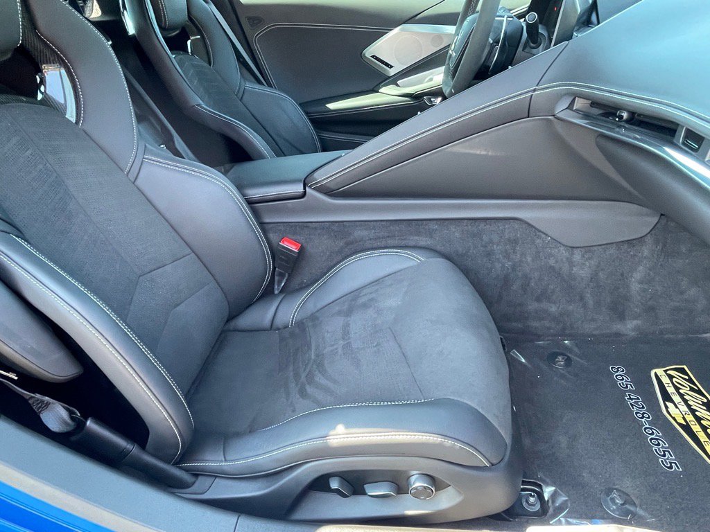 Used 2020 Chevrolet Corvette Stingray Premium Cpe w/ 3LT Preferred Equipment Group image 10