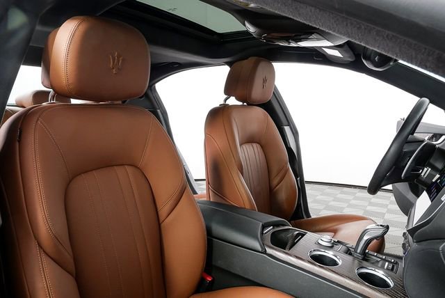Used 2023 Maserati Ghibli Modena image 22