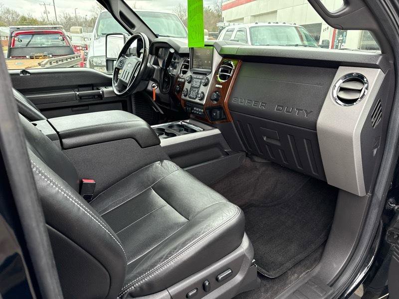 Used 2013 Ford F250 Lariat w/ Chrome Pkg image 7
