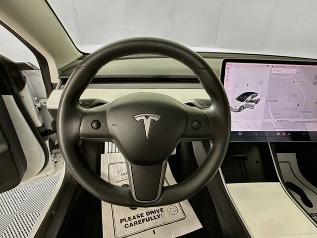 Used 2020 Tesla Model 3 Long Range AWD/4WD image 11