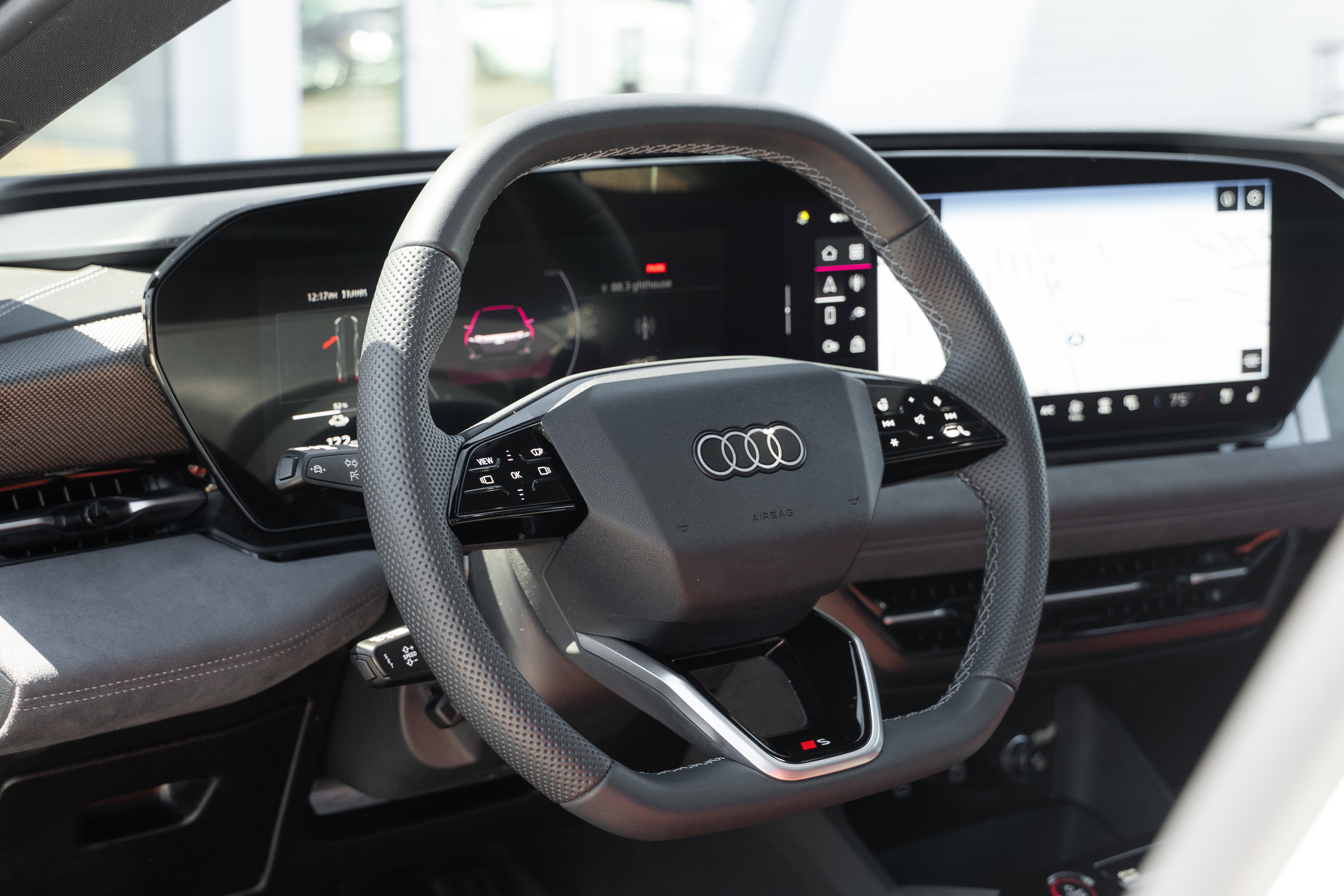 Certified 2025 Audi S6 e-tron Prestige w/ 21" Black Optic Package image 12