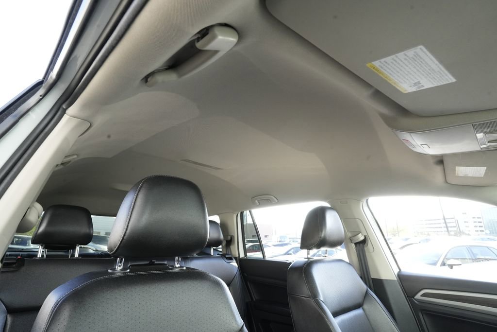 Used 2018 Volkswagen Atlas SE image 33