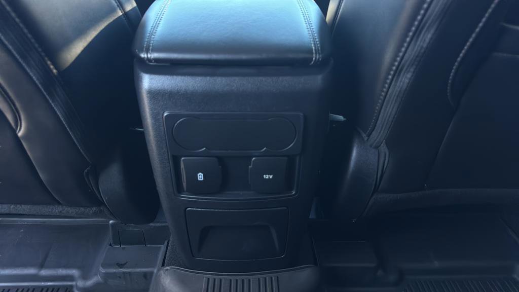 Certified 2023 Ford Explorer XLT w/ Equipment Group 202A image 33