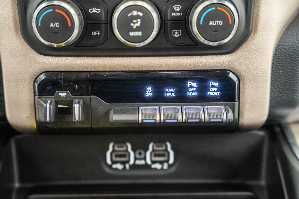 Used 2020 RAM 1500 Laramie AWD/4WD image 29