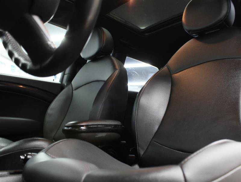 Used 2014 MINI Cooper Clubman S FWD image 8