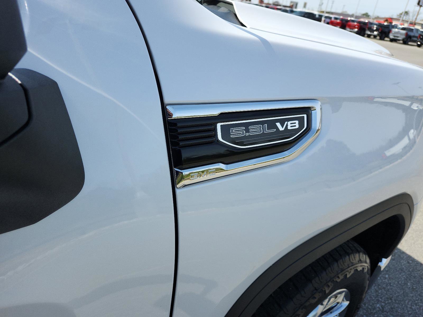 Used 2024 GMC Sierra 1500 SLT w/ SLT Premium Plus Package image 6