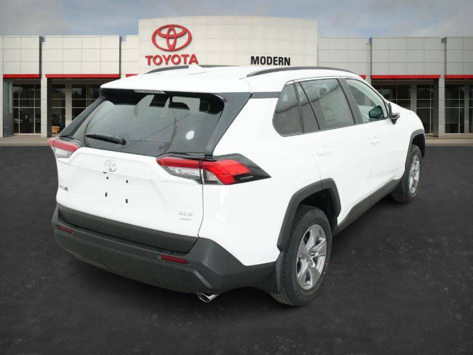 New 2025 Toyota RAV4 XLE image 19
