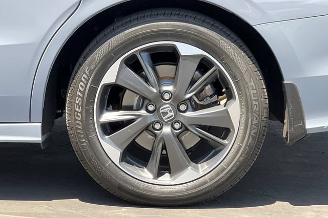Used 2024 Honda Odyssey Elite image 38