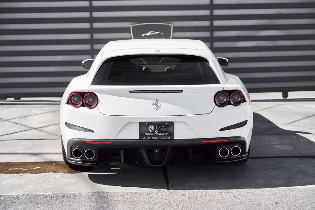 Used 2019 Ferrari GTC4Lusso AWD/4WD image 22