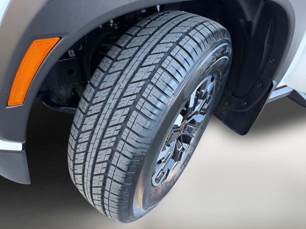 Used 2022 Nissan Frontier Pro-X RWD image 10