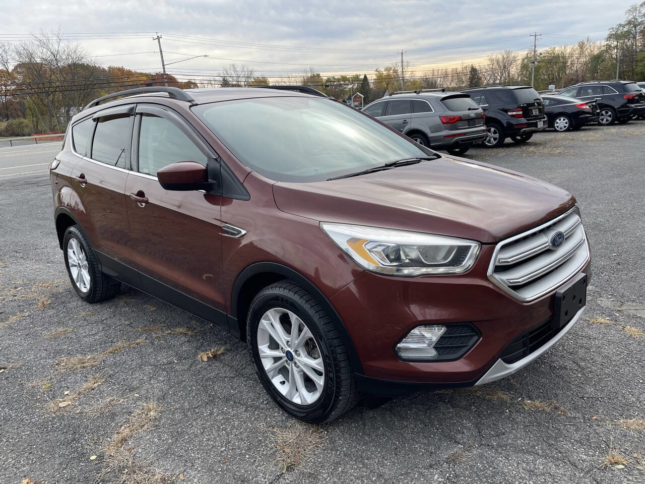 Used 2018 Ford Escape SEL image 1