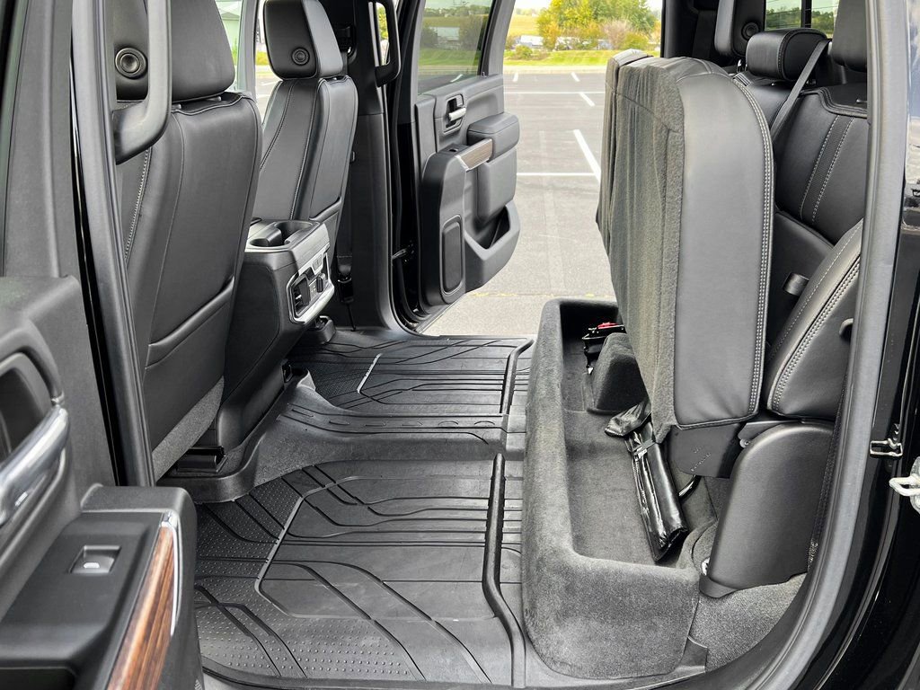 Used 2023 Chevrolet Silverado 2500 High Country image 18