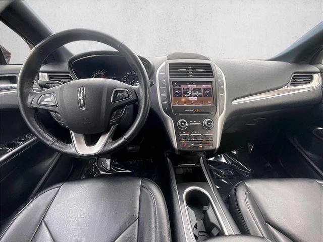 Used 2019 Lincoln MKC Premiere FWD image 16