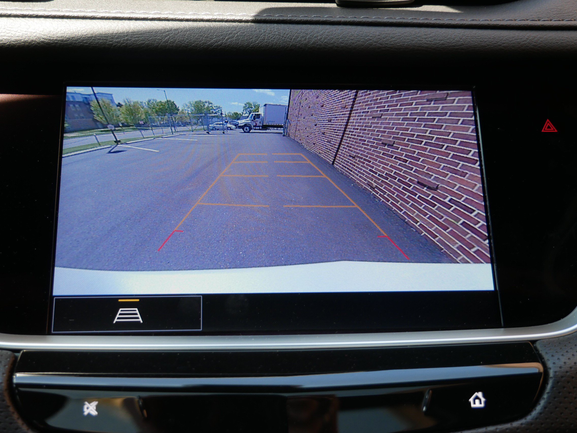 Certified 2023 Cadillac XT5 Premium Luxury AWD/4WD image 18