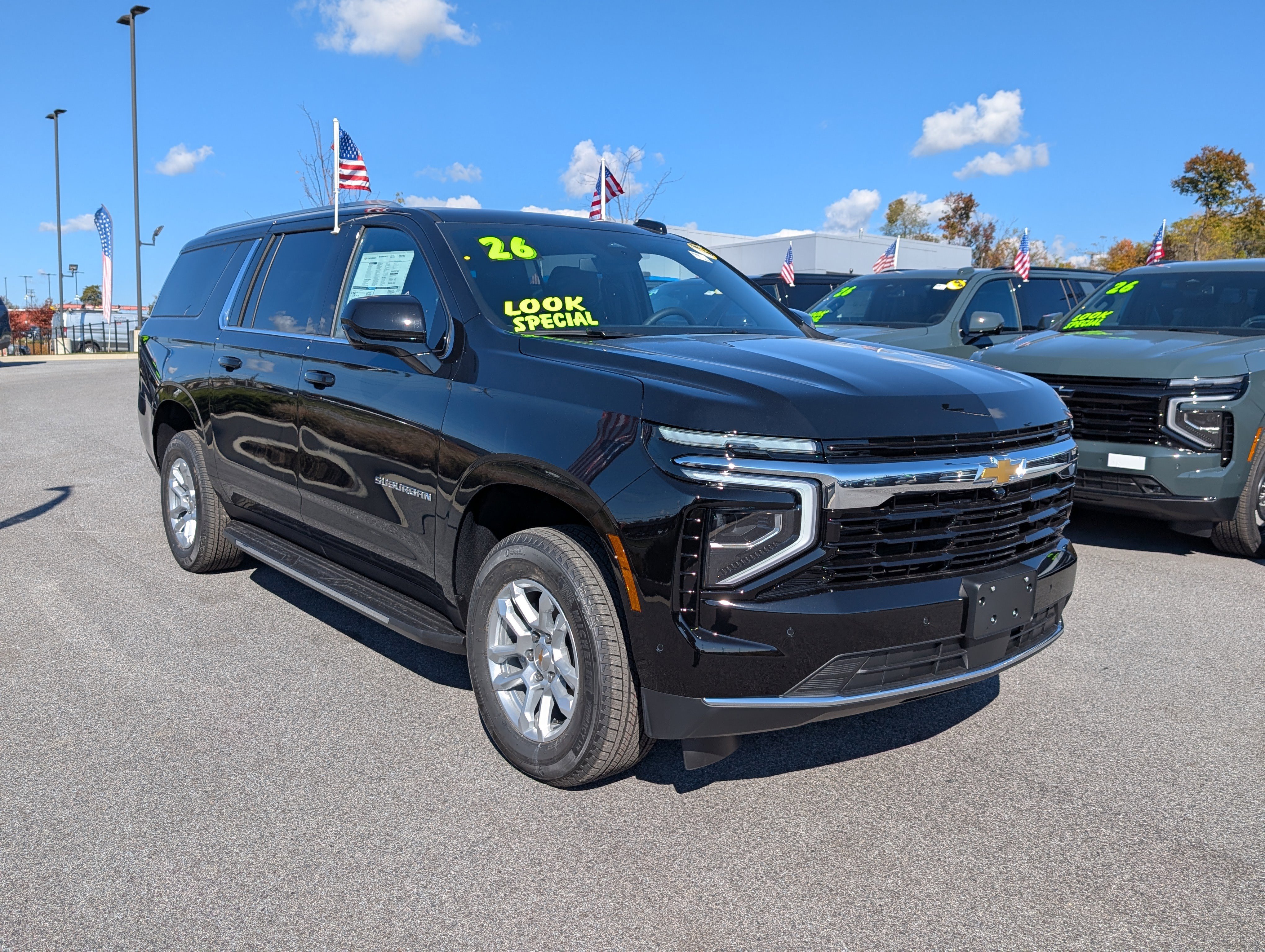 New 2026 Chevrolet Suburban LS image 4