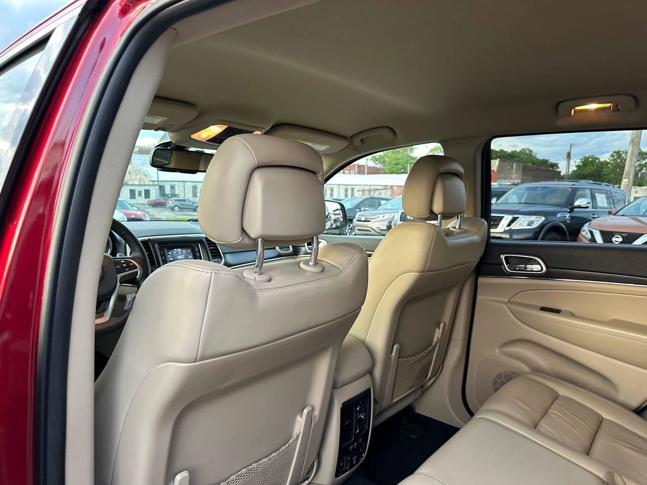 Used 2014 Jeep Grand Cherokee Limited RWD image 22