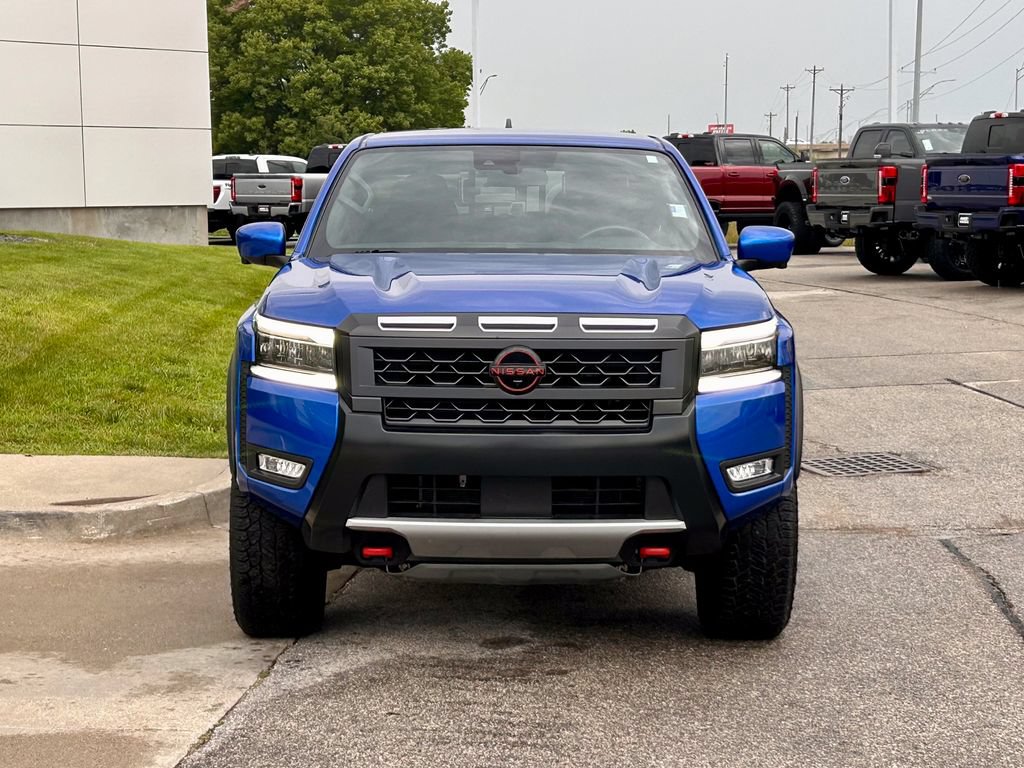 Used 2025 Nissan Frontier PRO-4X w/ Pro Convenience Package AWD/4WD image 8