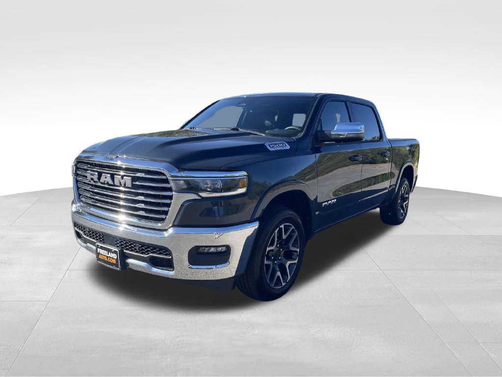 Used 2026 RAM 1500 Laramie AWD/4WD image 7