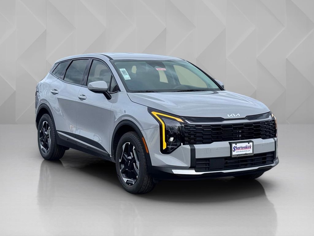 New 2026 Kia Sportage S image 3