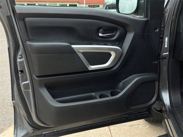 Used 2023 Nissan Titan SV w/ Accessory Utility Package image 17