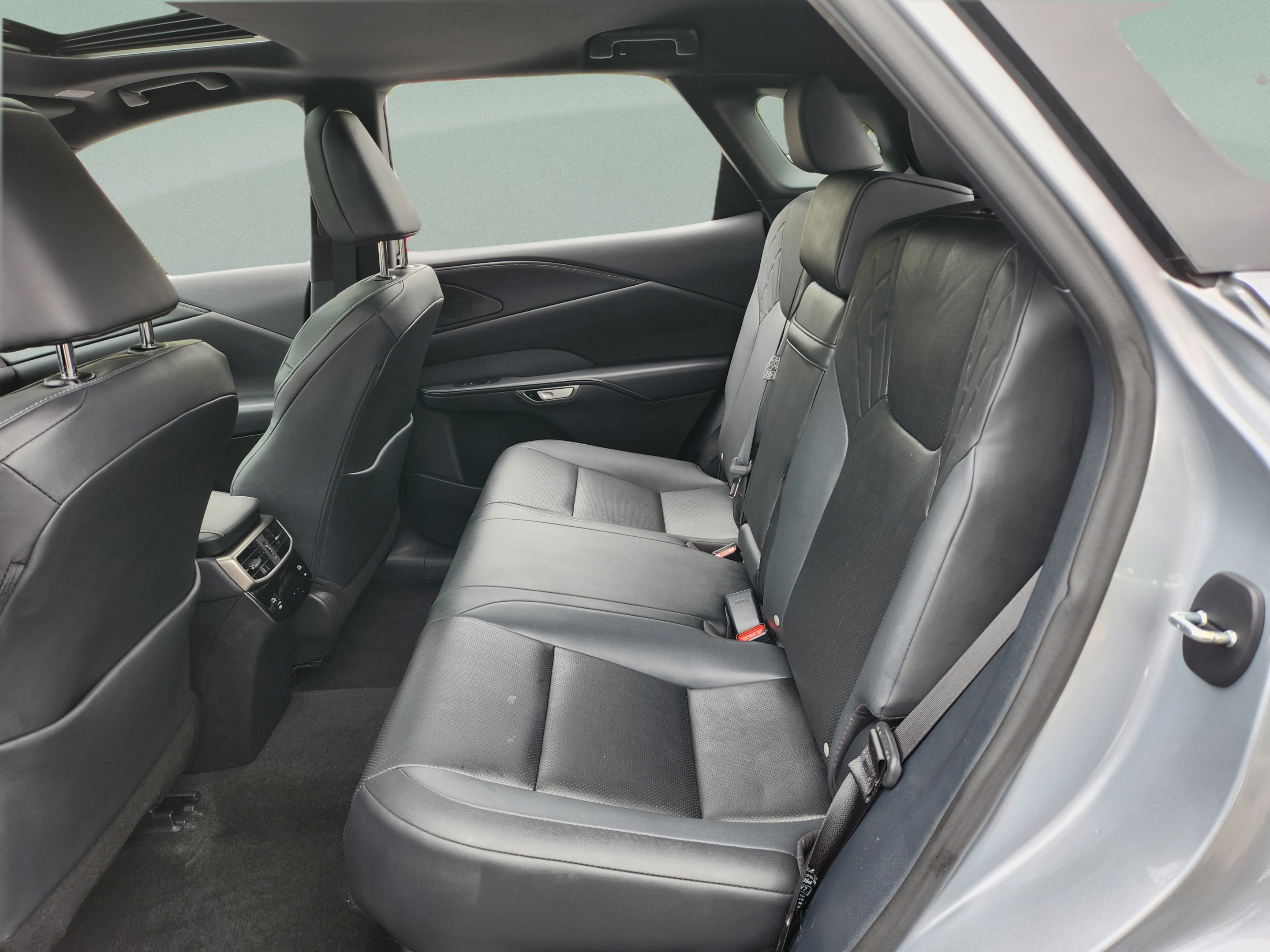 Certified 2024 Lexus RX 350 Premium w/ Convenience Package FWD image 20