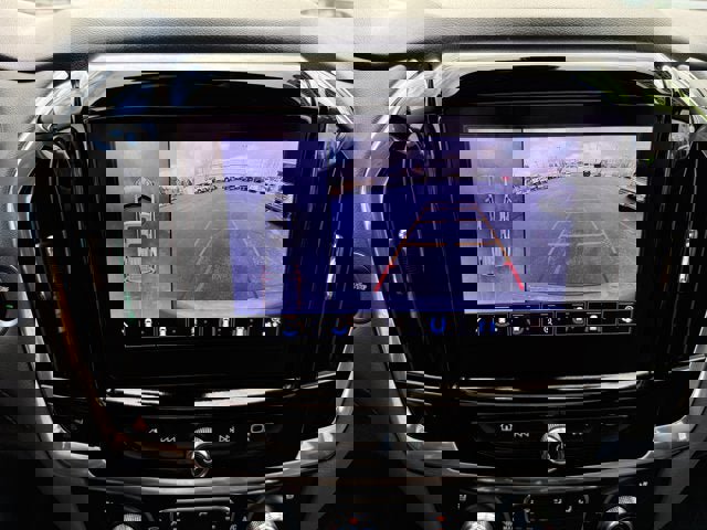 Used 2021 Chevrolet Traverse Premier image 27