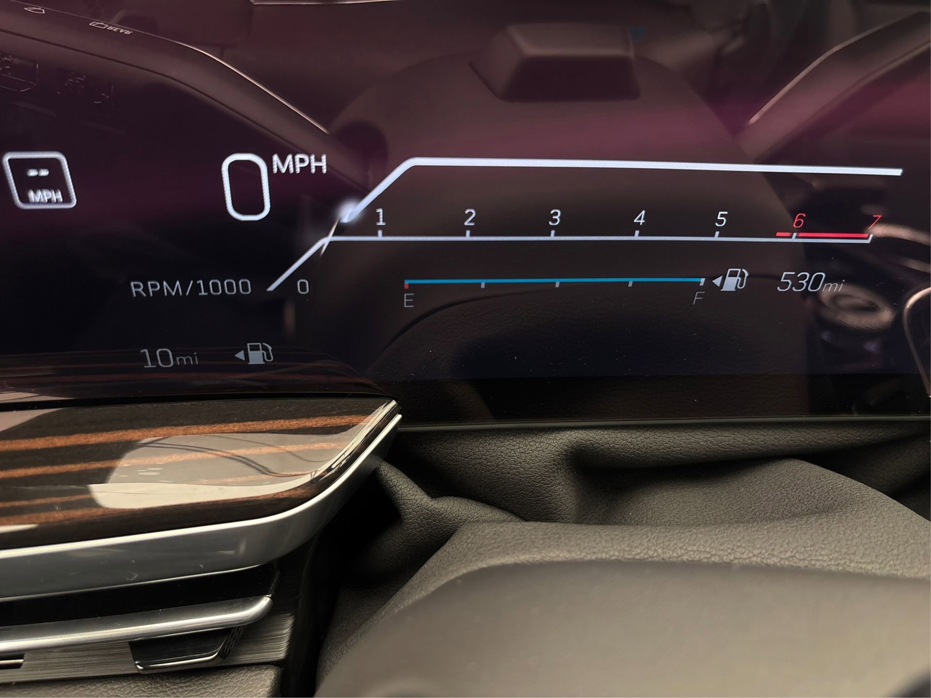 New 2025 Cadillac Escalade ESV Luxury image 18