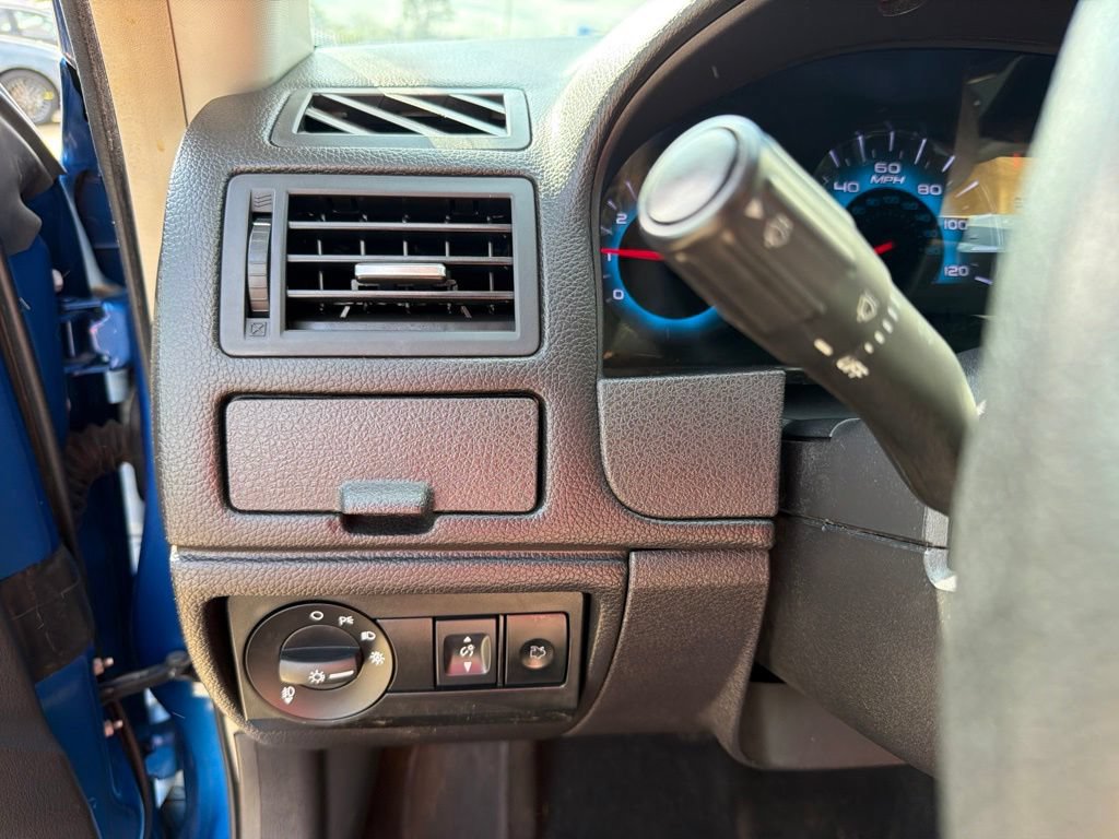 Used 2012 Ford Fusion SE FWD image 28